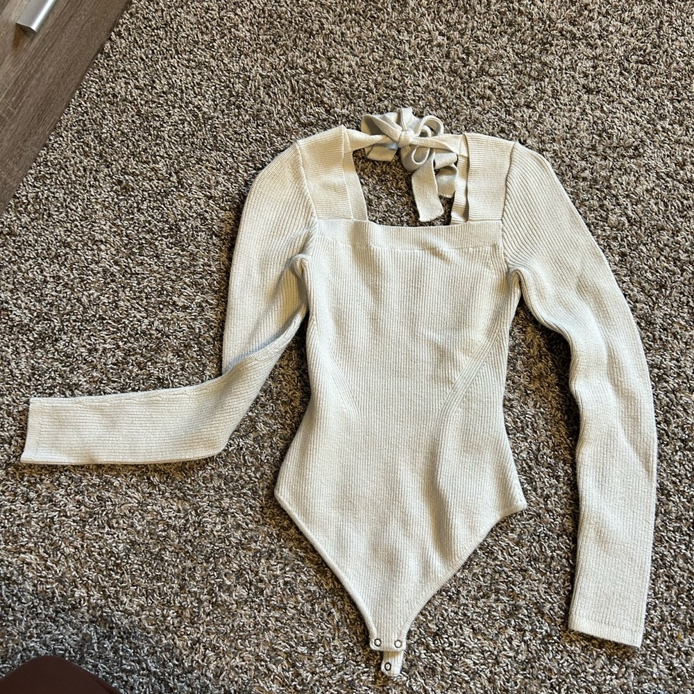 Abercrombie & Fitch Ribbed Cream Bodysuit